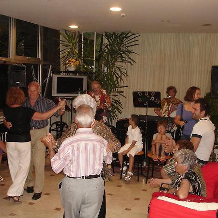 Hotel Madrid Rimini Zewnętrze zdjęcie