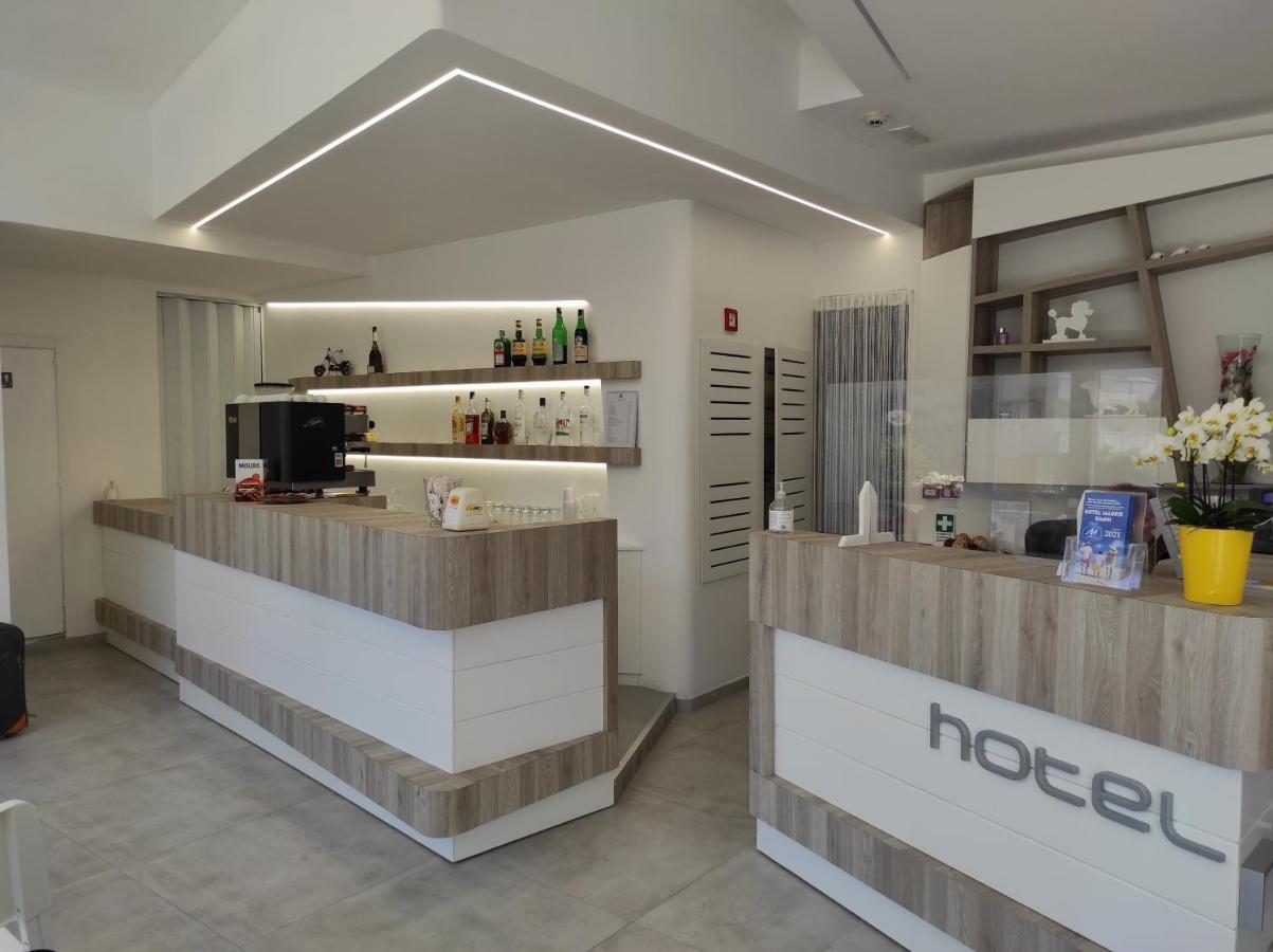 Hotel Madrid Rimini Zewnętrze zdjęcie