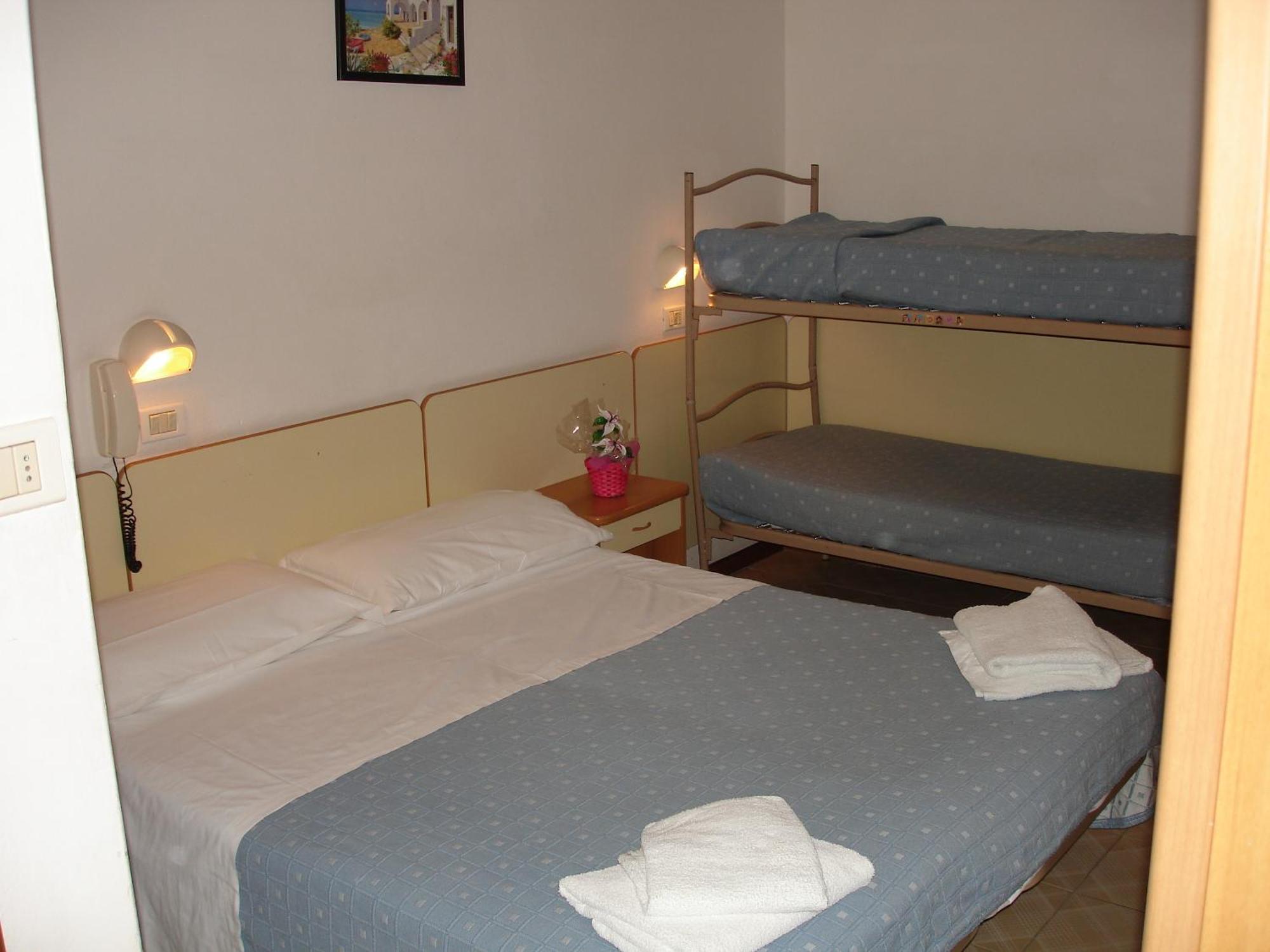 Hotel Madrid Rimini Zewnętrze zdjęcie