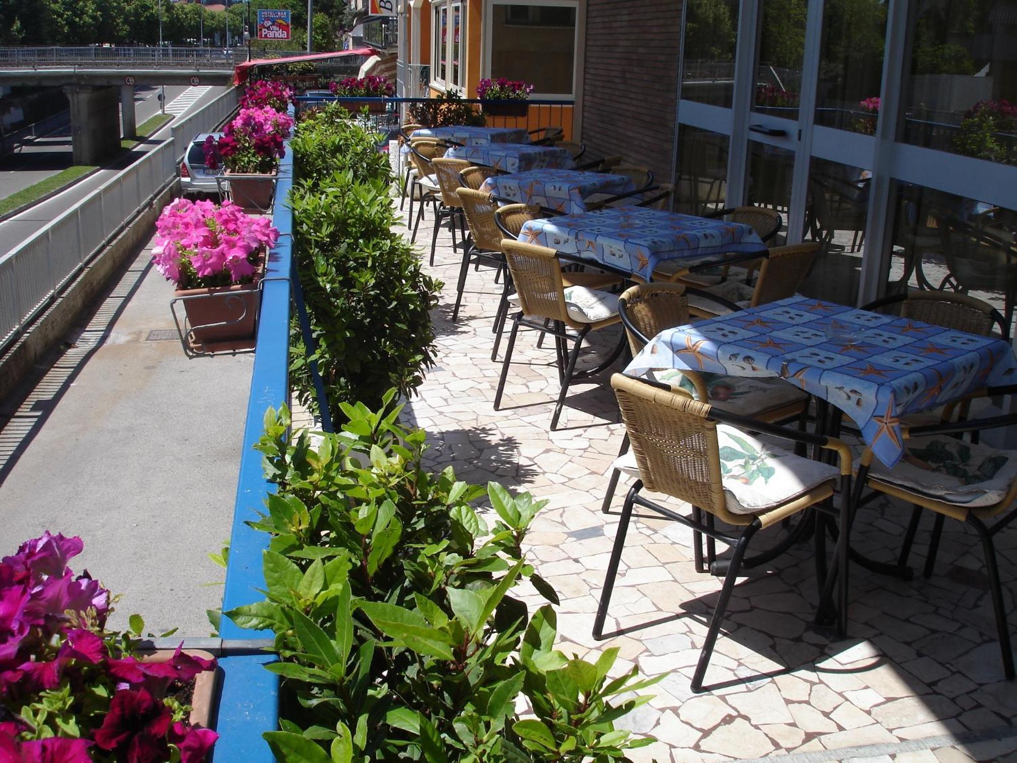 Hotel Madrid Rimini Zewnętrze zdjęcie